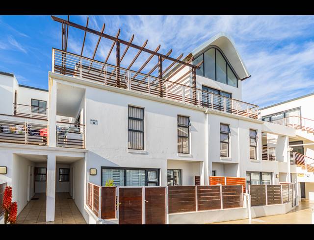 2 BEDROOM APARTMENT TO LET IN BIG BAY